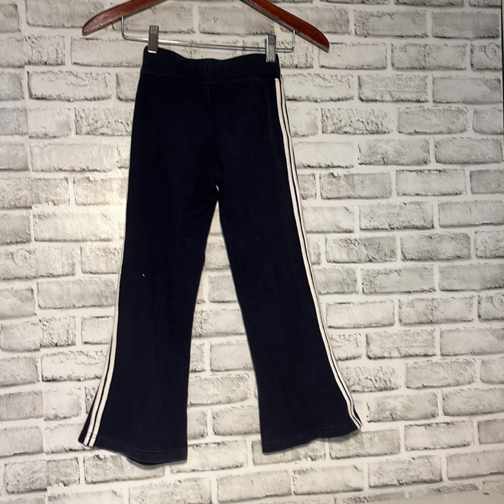 Girls Nautica sweatsuit - Picture 5 of 9
